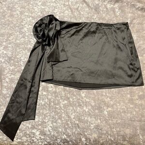 Elegant Black Satin Mini Skirt